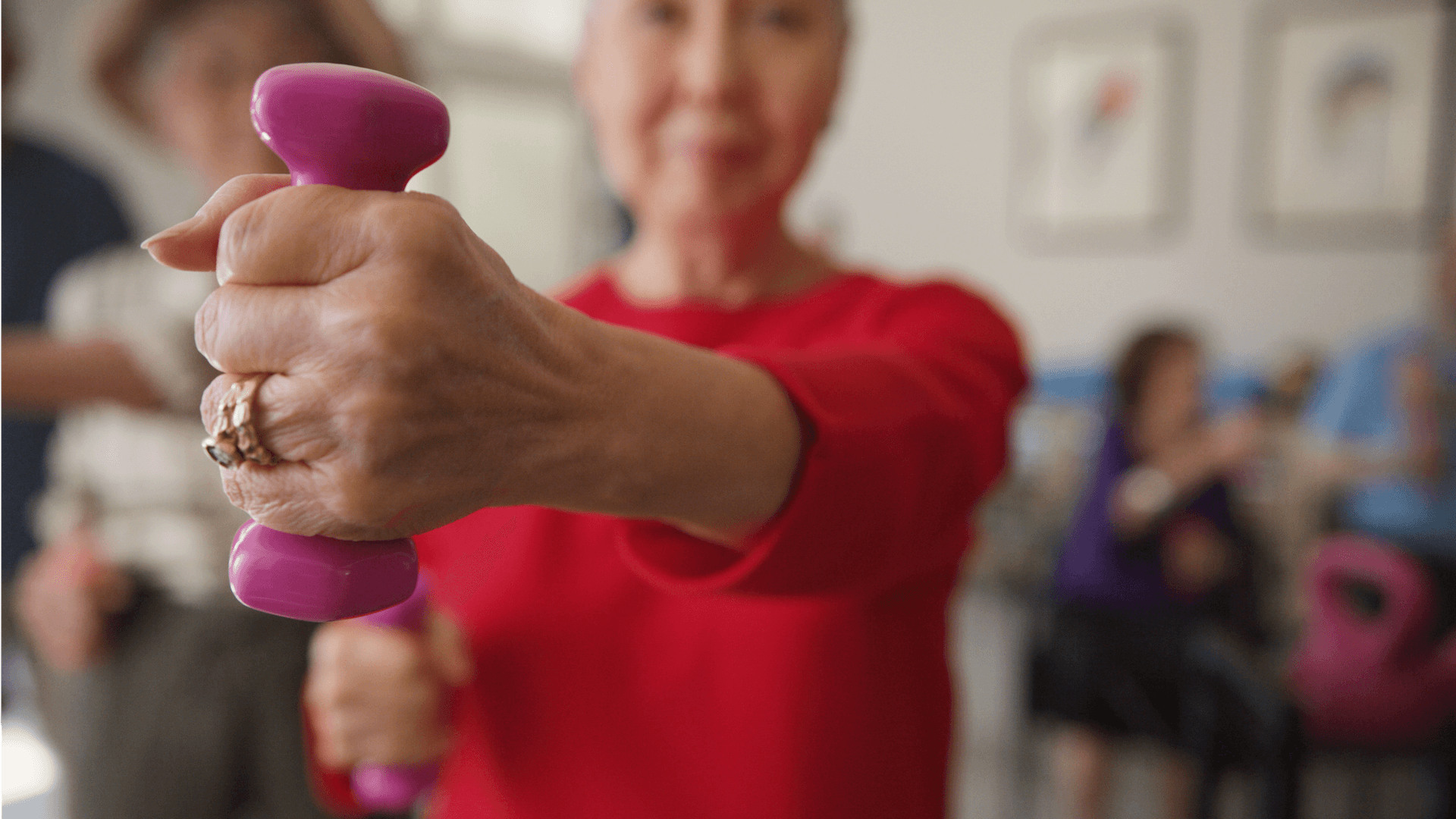 PLAZA_CARE_EXERCISE_15_Still05